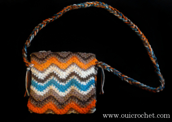 Southwest Chevron Hop Purse 2